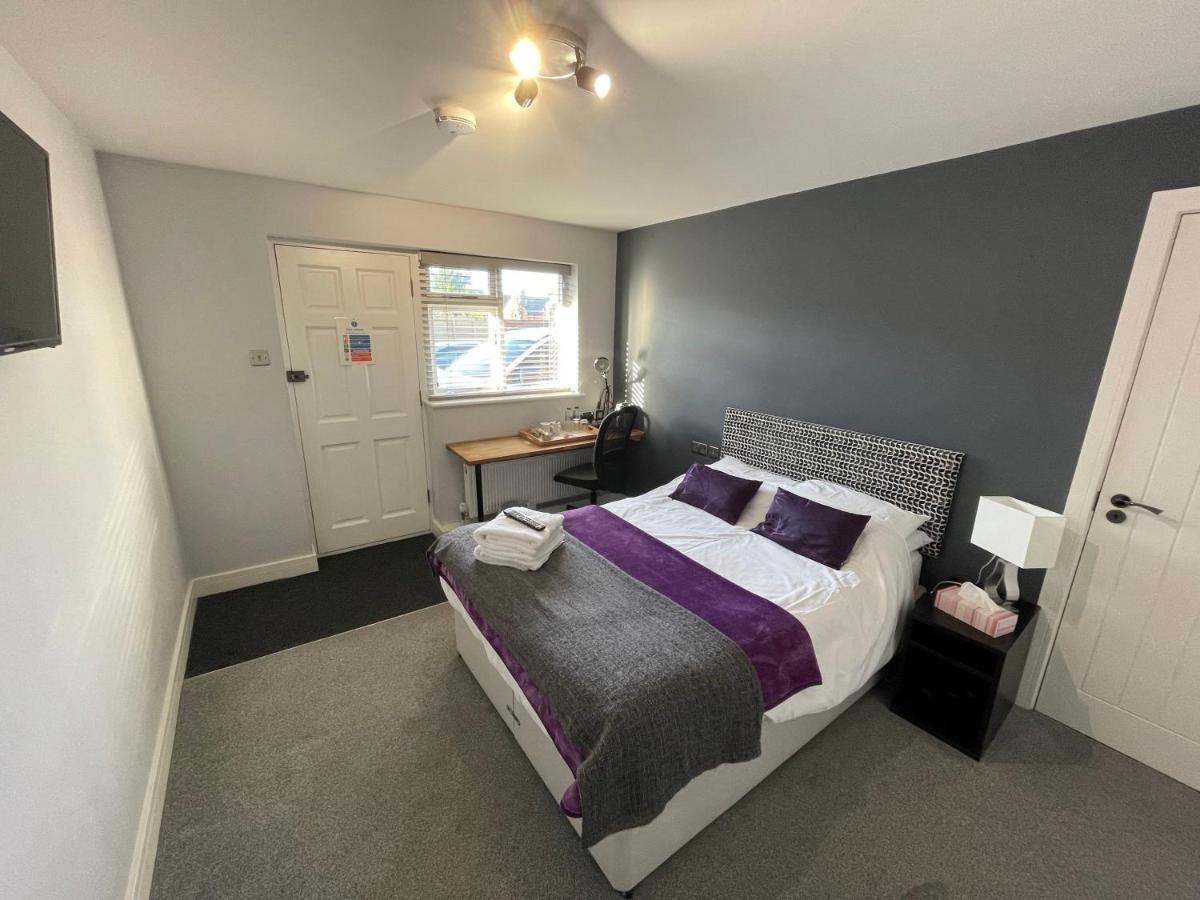 Arlan House, Central Basingstoke Hotel Esterno foto