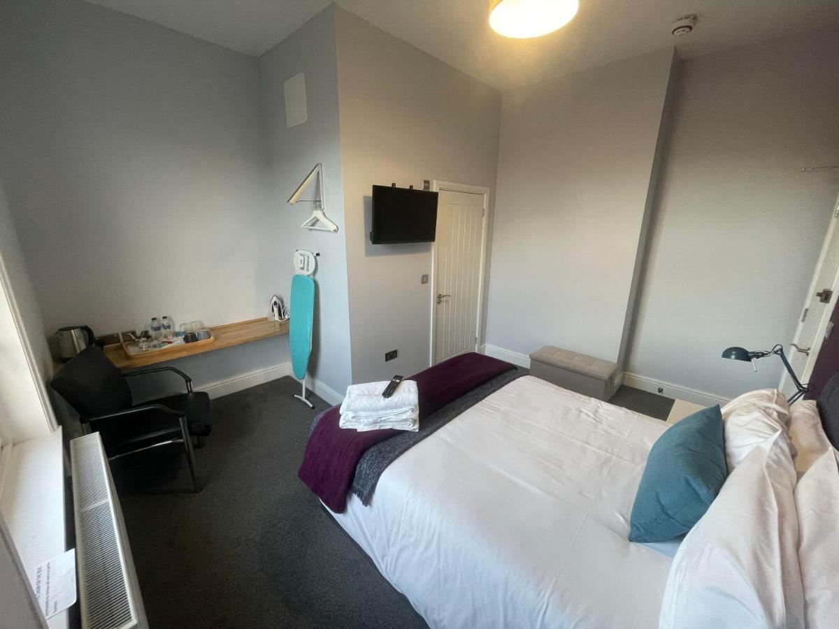 Arlan House, Central Basingstoke Hotel Esterno foto