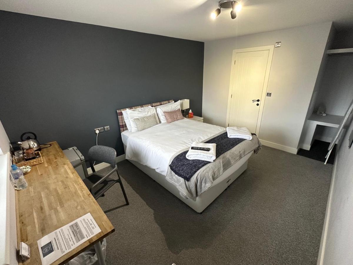 Arlan House, Central Basingstoke Hotel Esterno foto